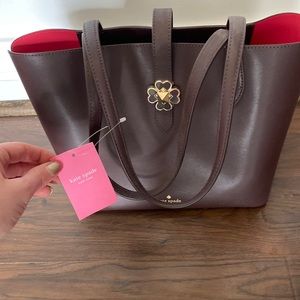 NWT Kate spade purse!